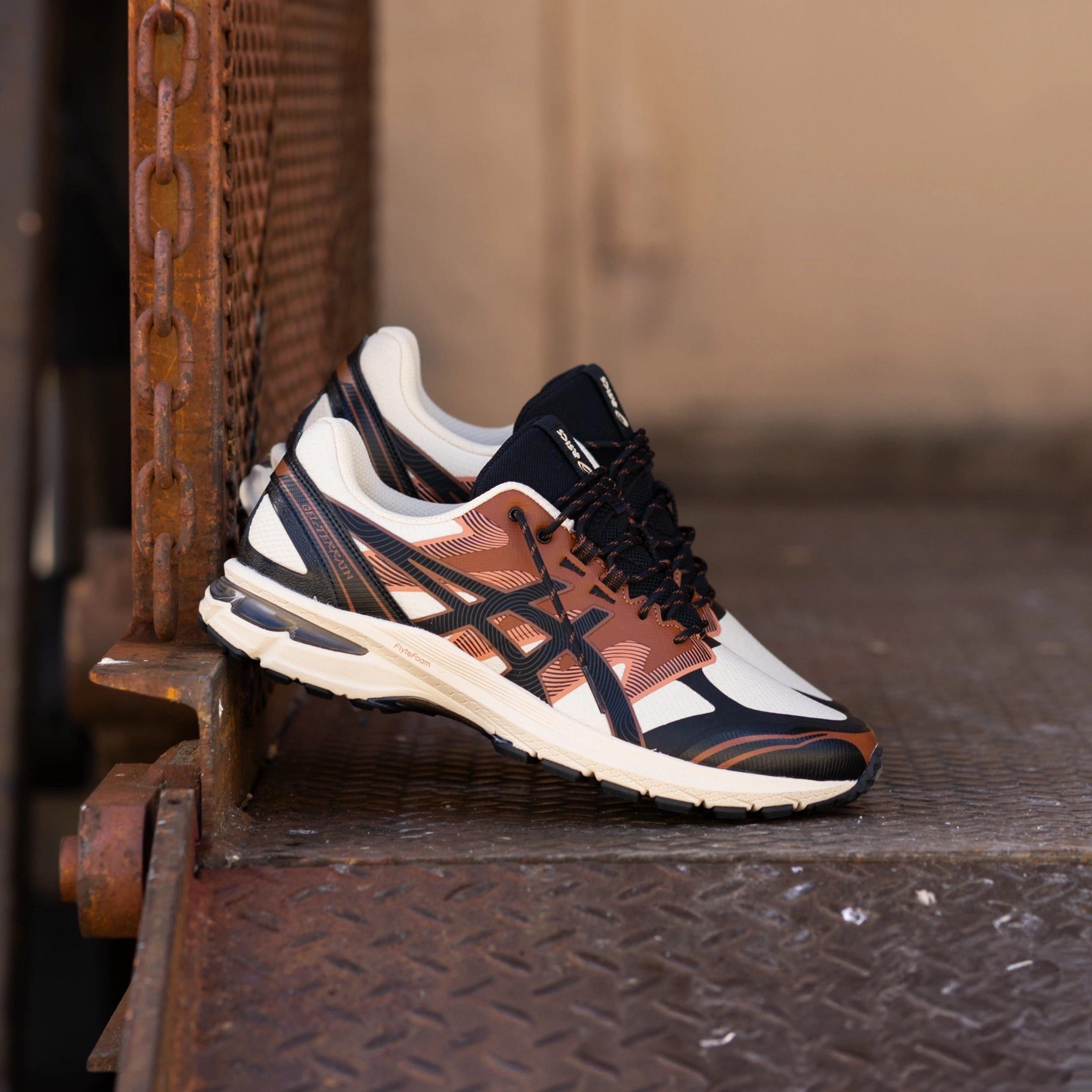 Mens Asics Gel-Terrain (Vanilla/Black) - 1203A342-250 Flexible Insole MoldedMidsole