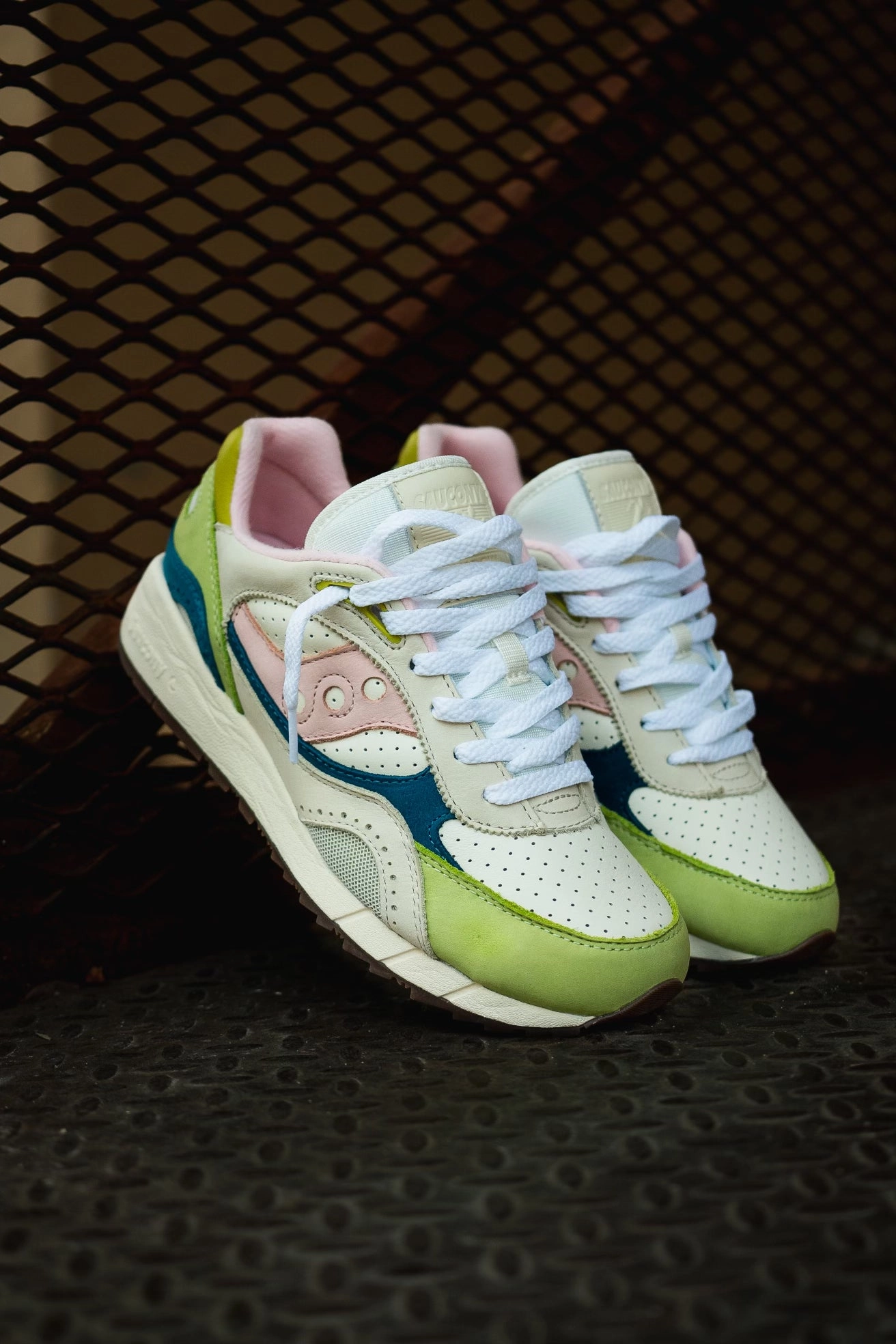 Sculpted comfort Mens Saucony Shadow 6000 (GREEN/MULTI)