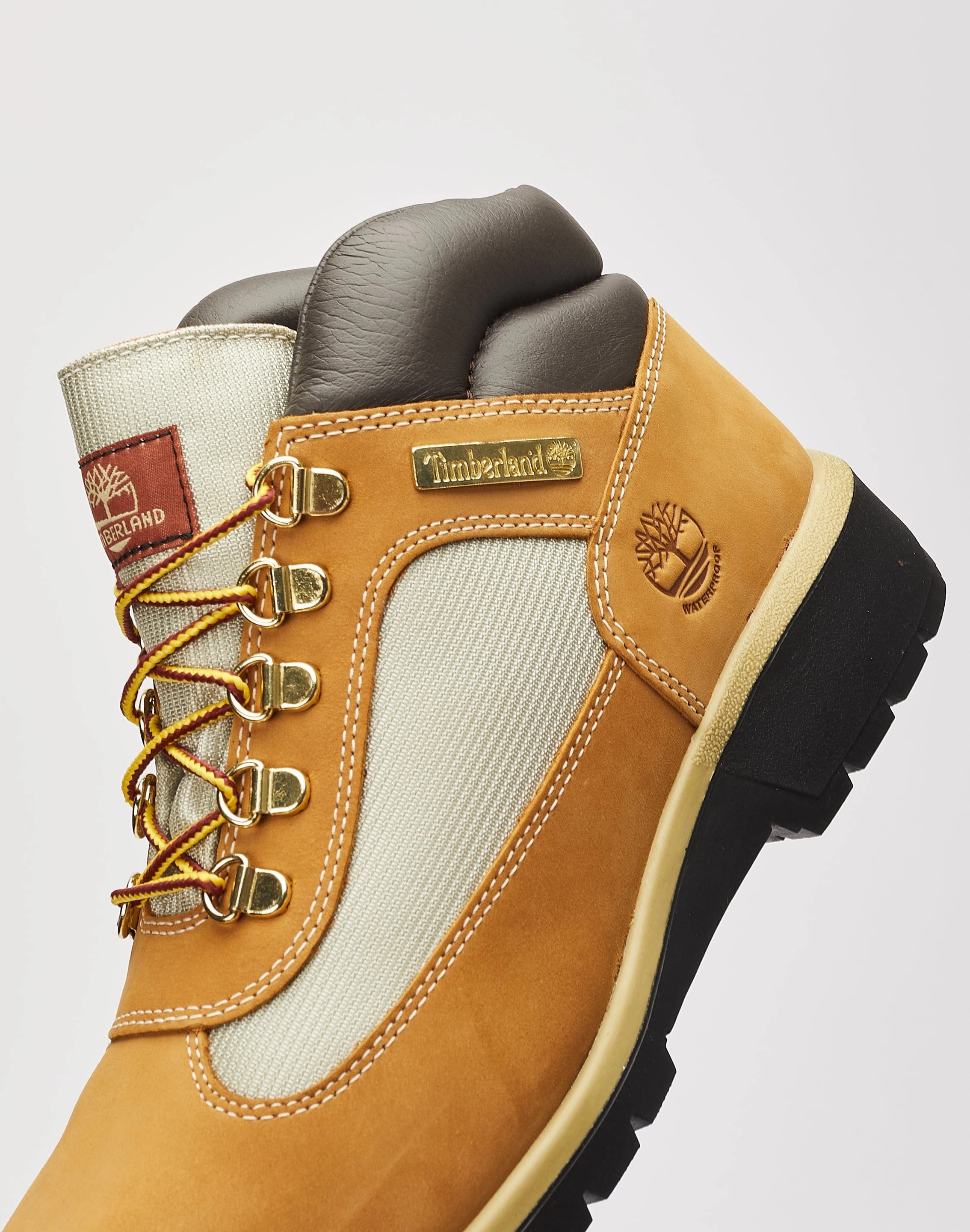 Timberland Field Boots Slip On Style Grippy Outsole Mountain Climber