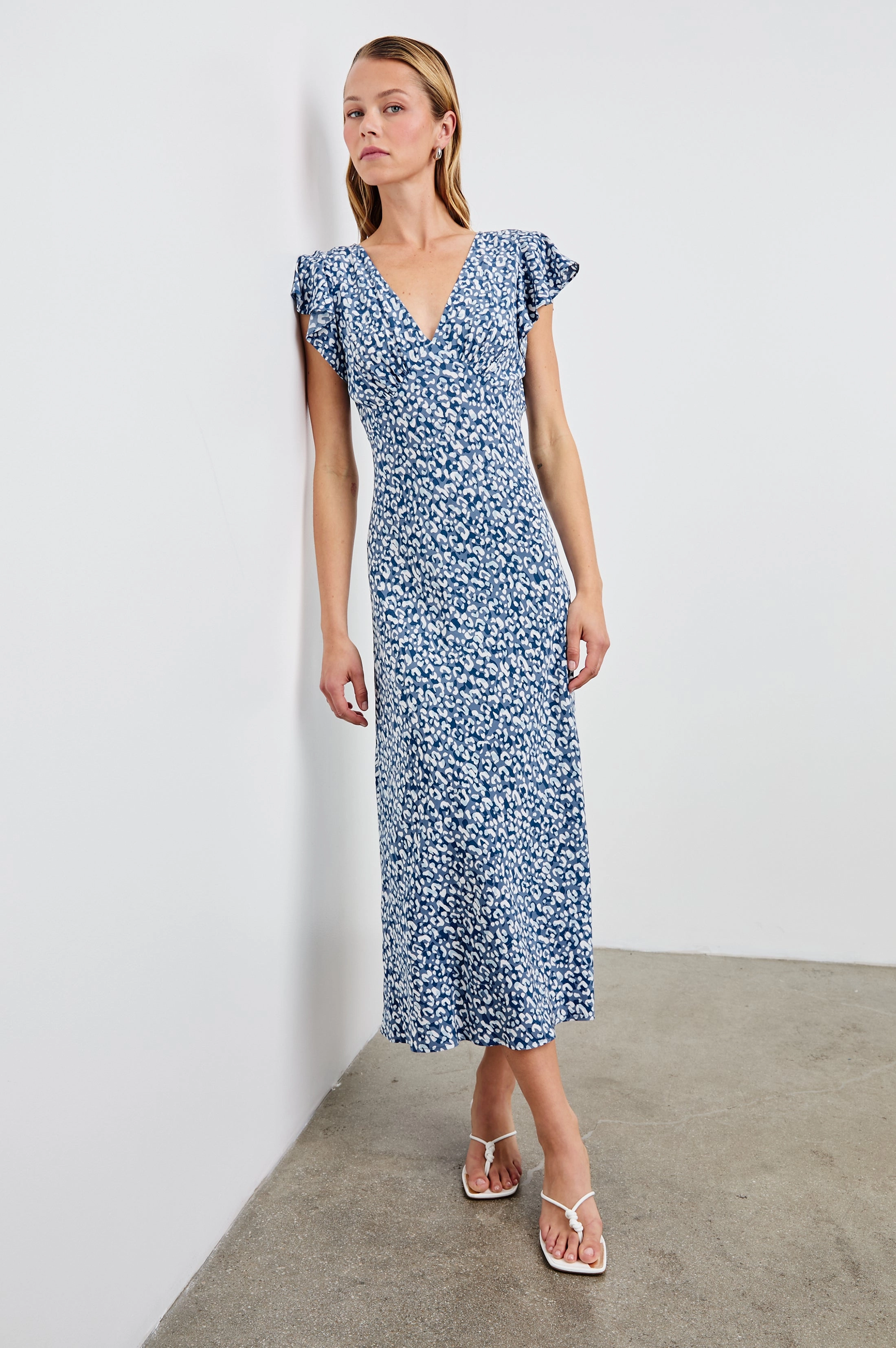 Sophisticated Waist KENZ MIXED CHEETAH RUFFLE SLEEVE DRESS