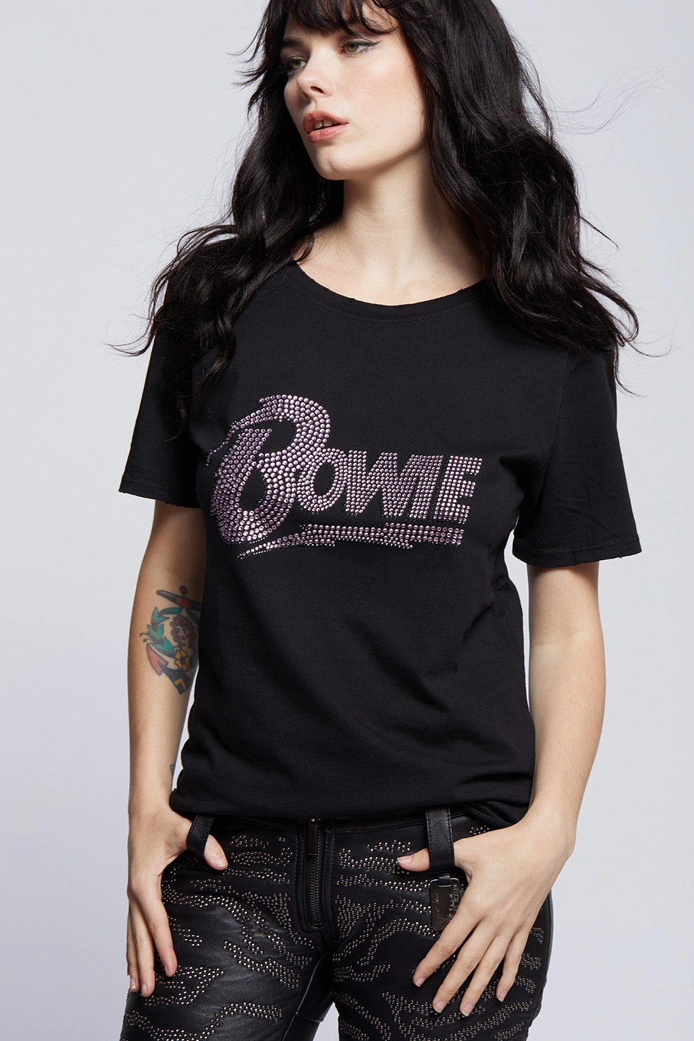 BOWIE STUDDED TEE Magic Glow