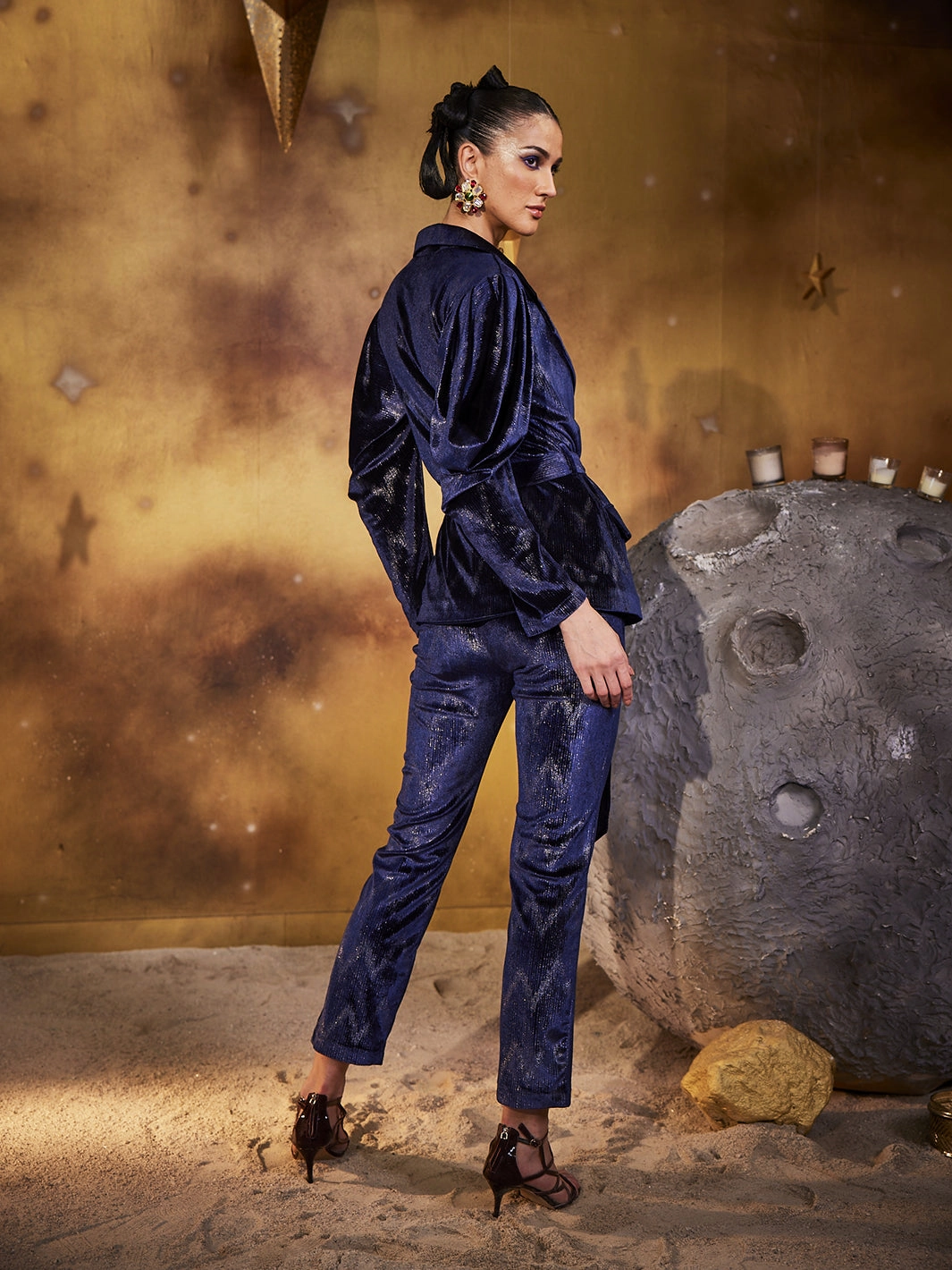 Luxe Mood Mood Glow VELVET WHISPER JACKET