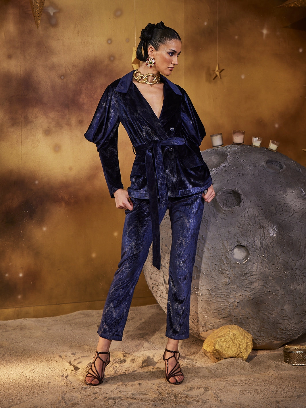 garden party Modern Silhouette VELVET WHISPER JACKET