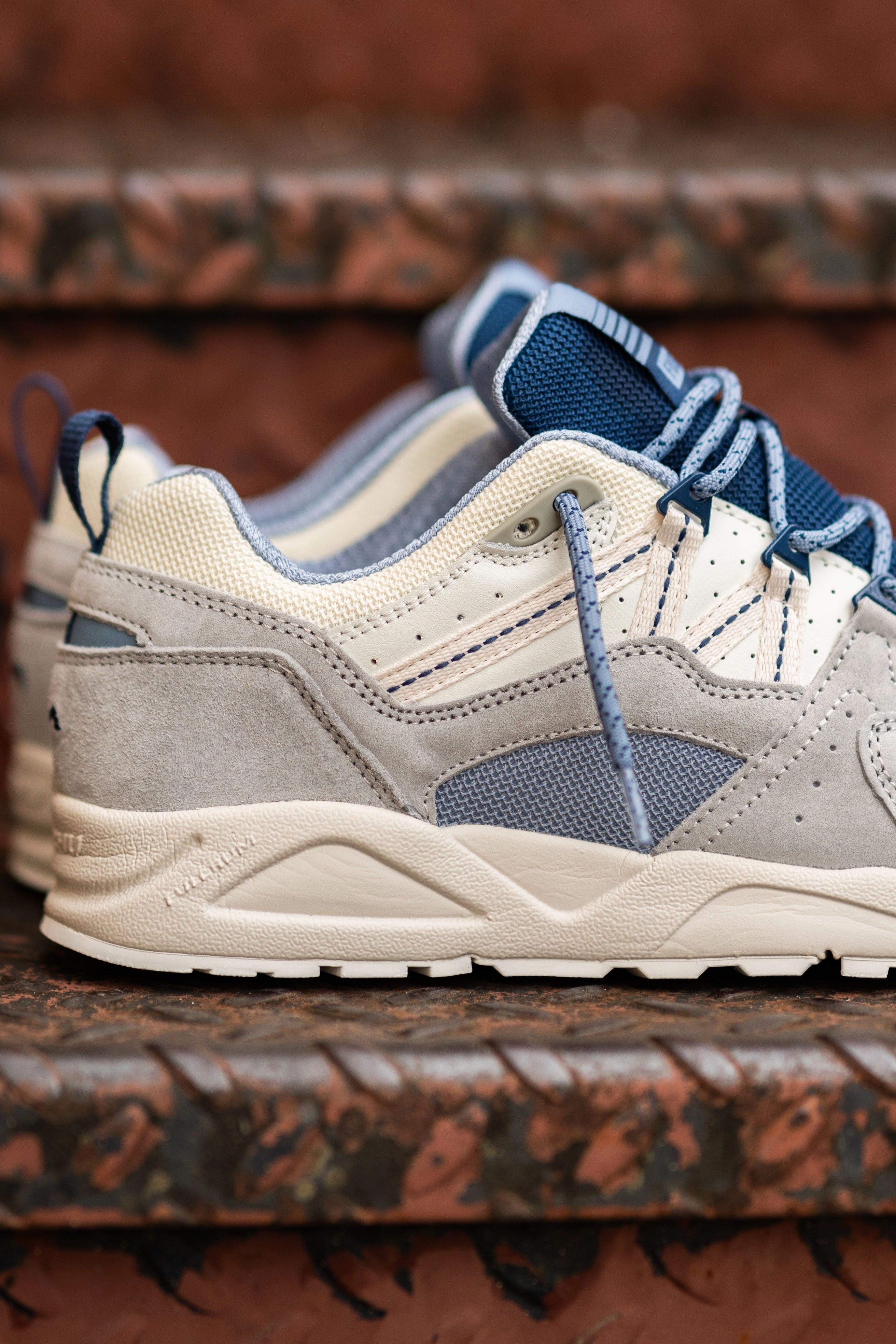 Trend-setting sole Ultra-soft piece Men's Karhu Fusion 2.0 (Dawn Blue/Ashley Blue)