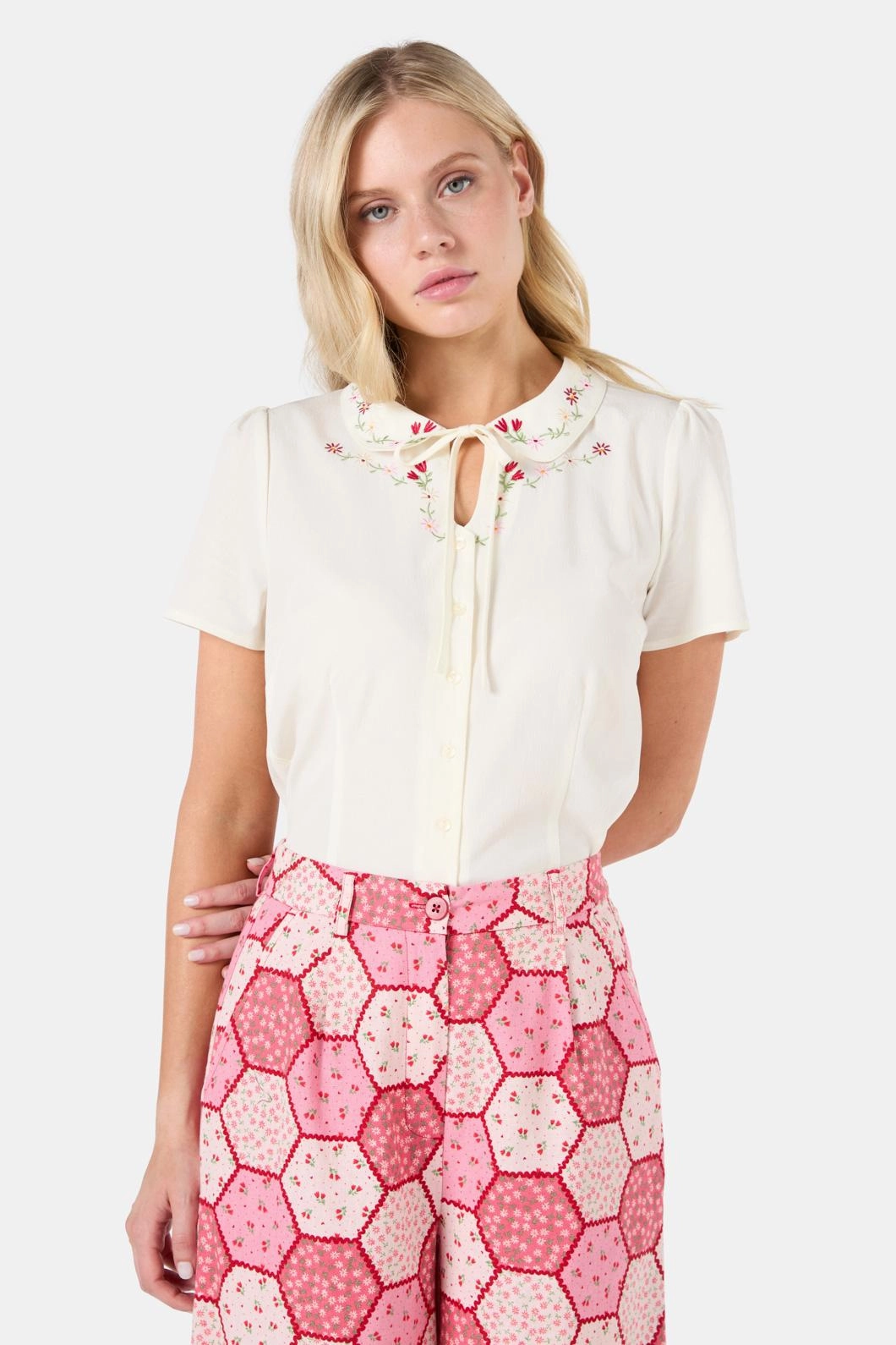FlexibleCuff Meadow Embroidered Blouse