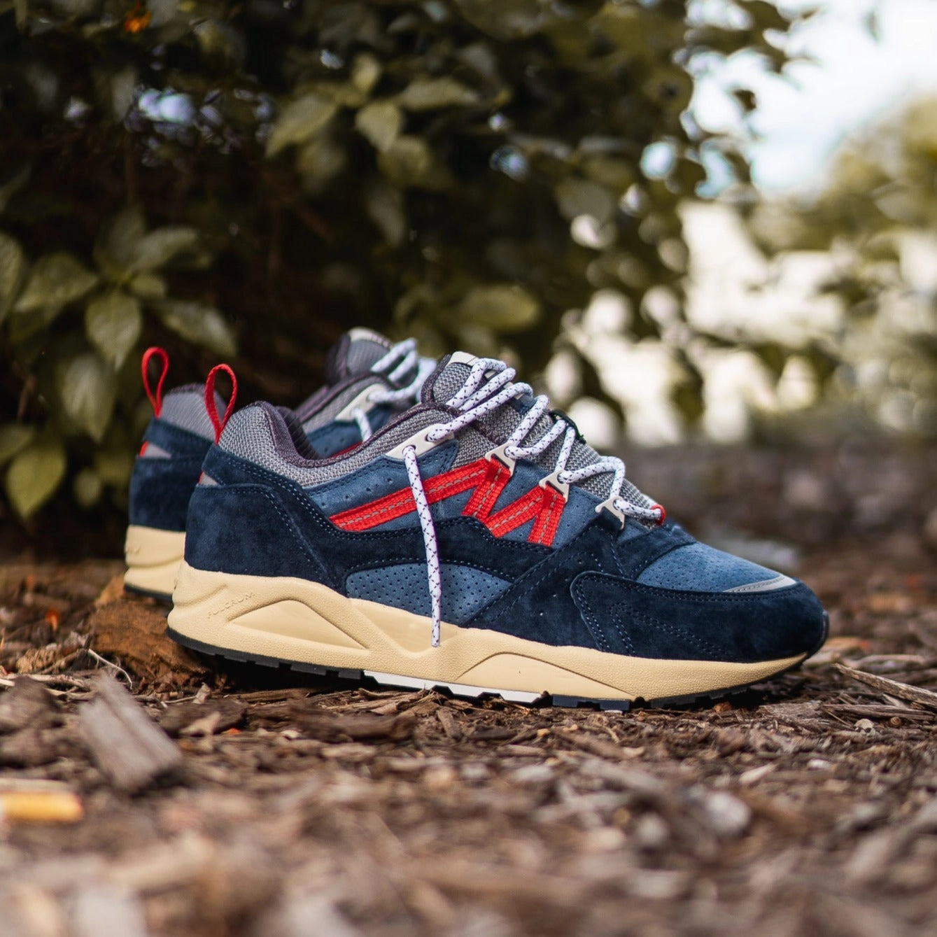 Versatile Sole Karhu Fusion 2.0 (India Ink/Fiery Red)