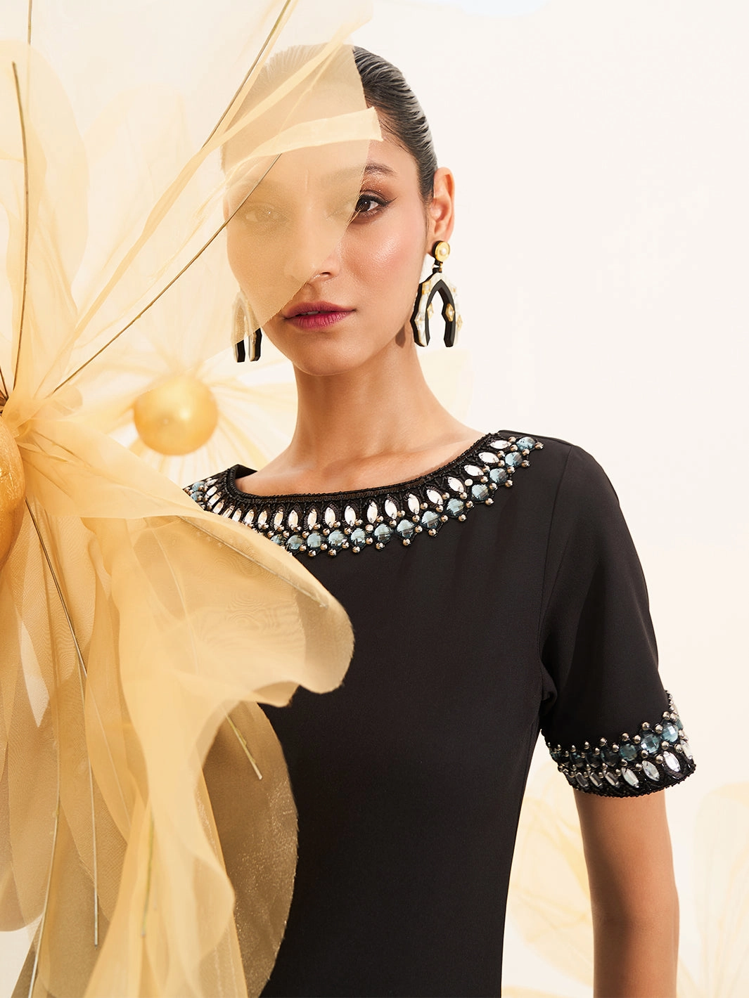 All Day Look Chill Fashion Twilight Little Black Dress