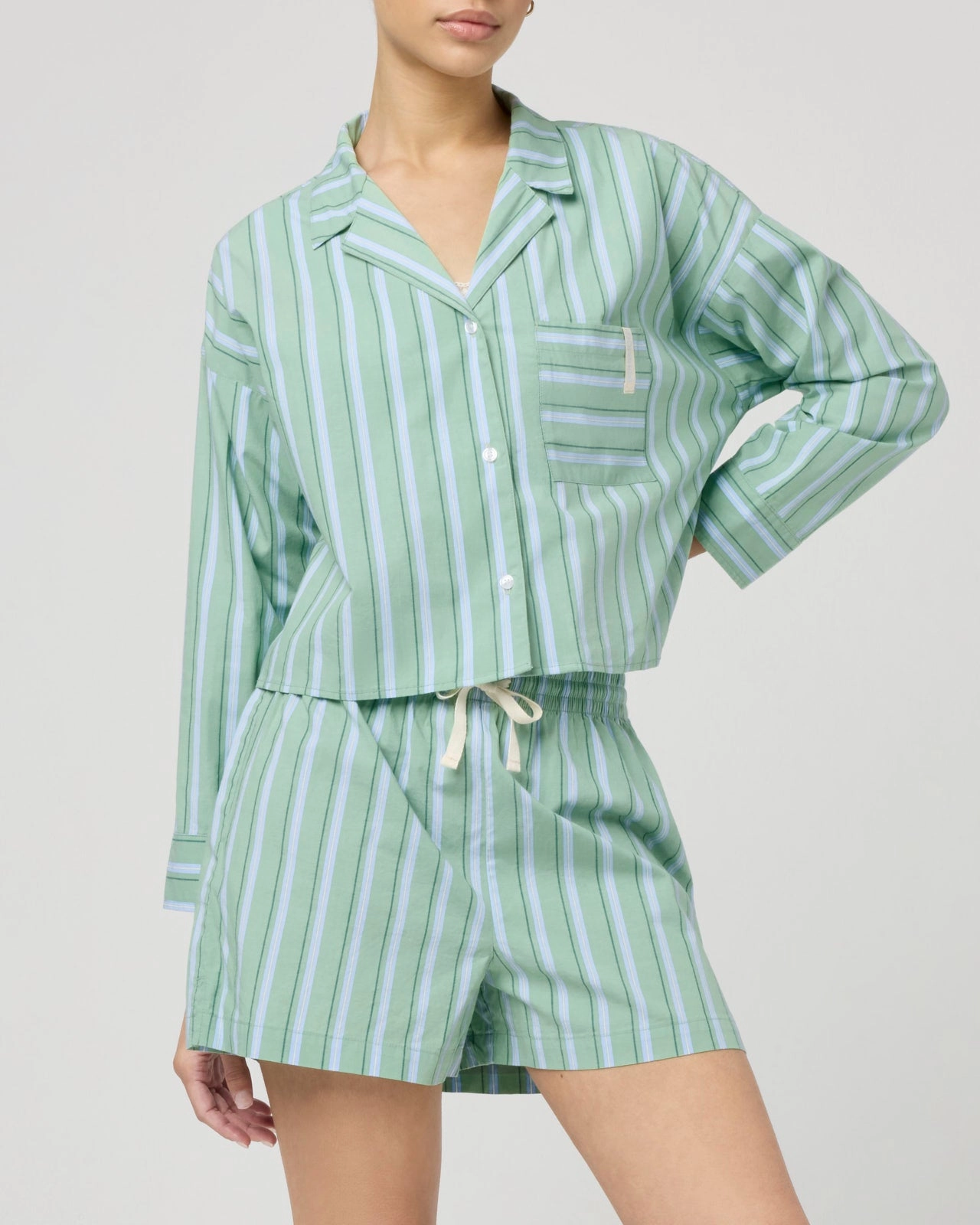 Villa Poplin Stripe Crop Shirt High-Quality Fabric Soft Motion