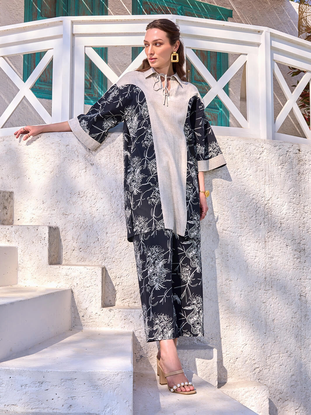 Clasp-Closure Cedrus Cotton Tunic