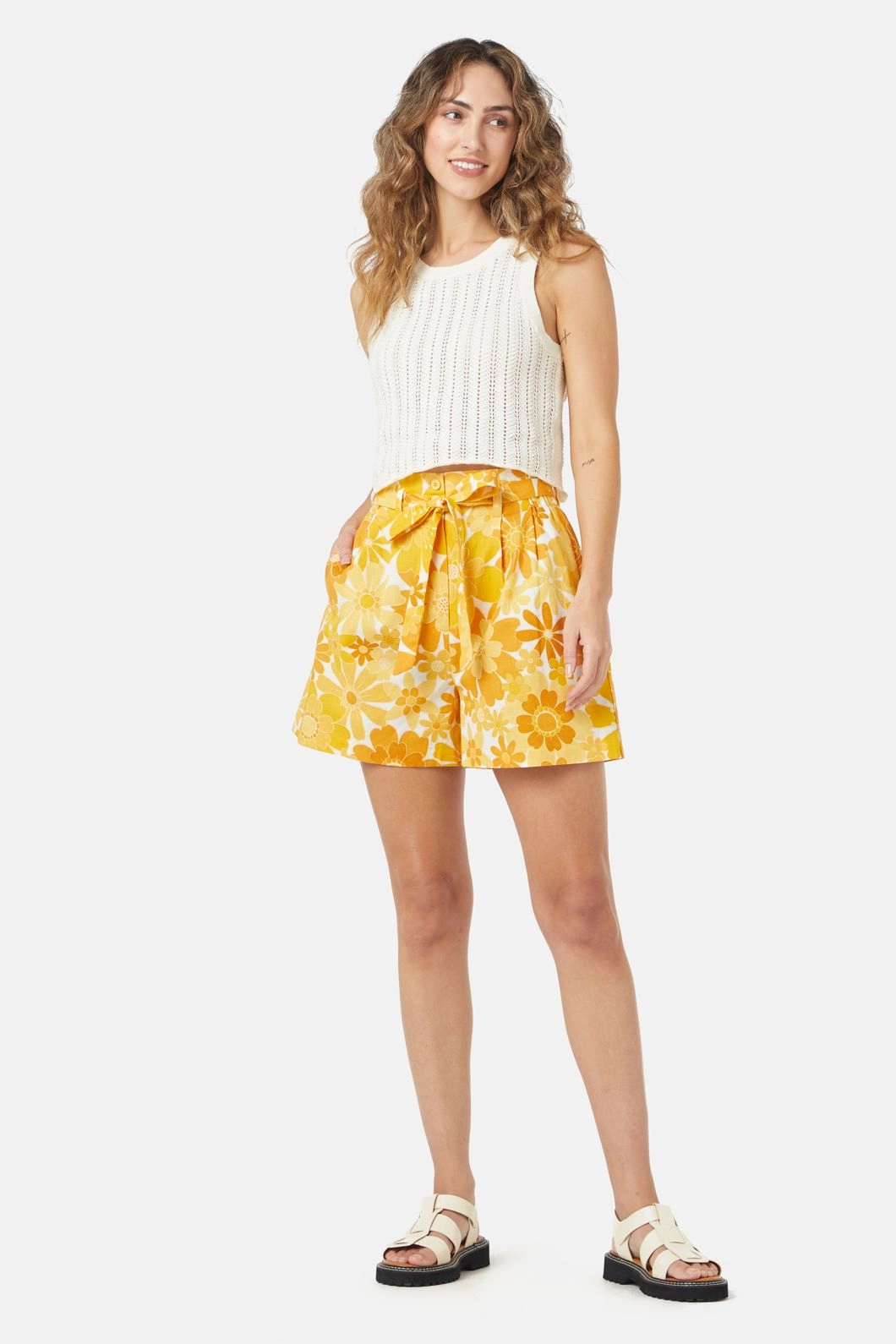 Simple Layer Reimagined Classic Willow Short