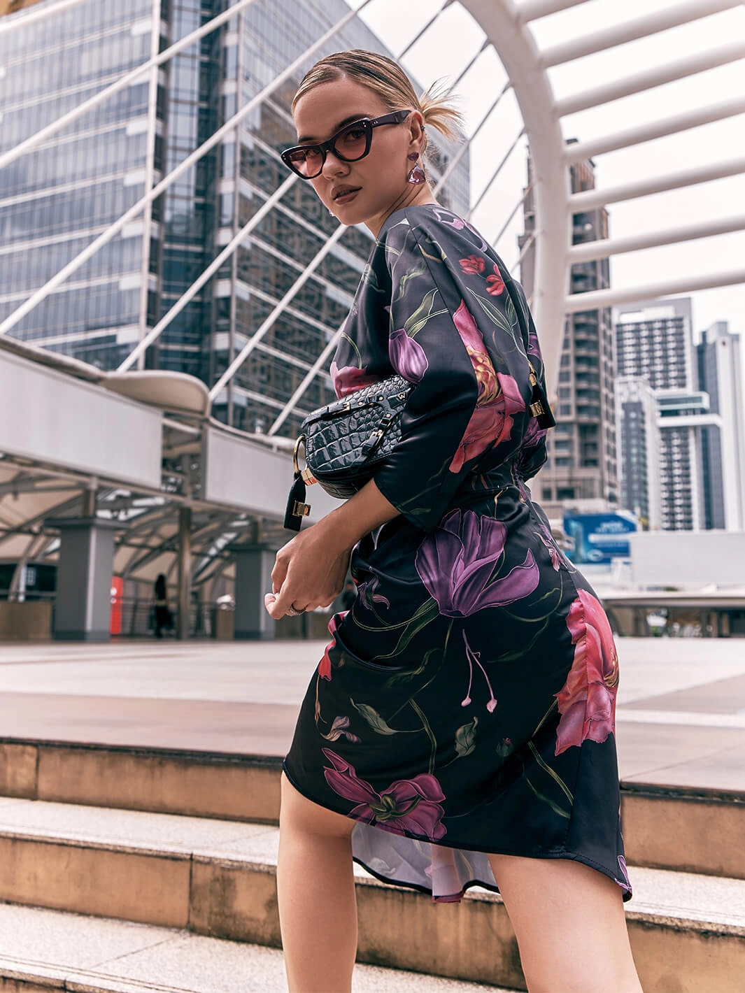 Simple Texture XOXO Pleated dress