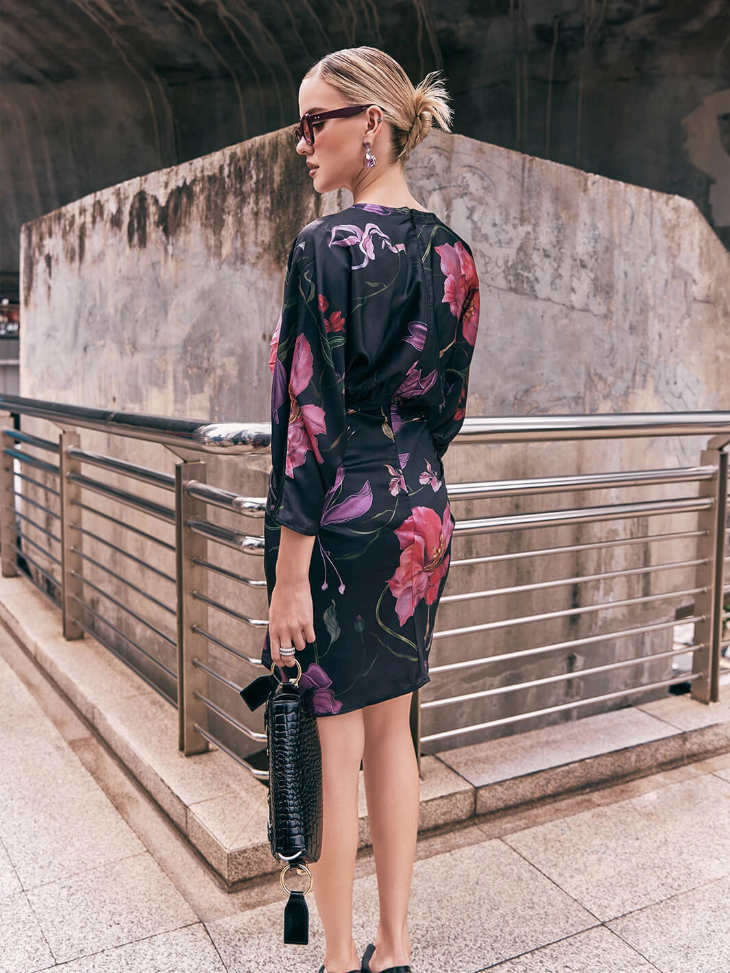 XOXO Pleated dress Feminine Design Low Maintenance