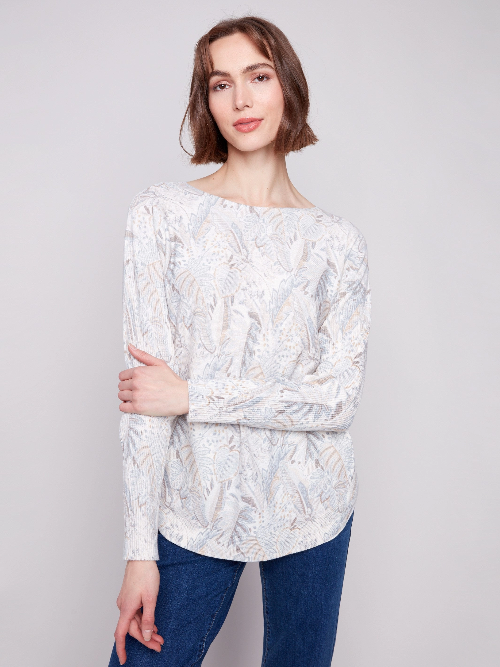 Printed Rounded Hem Sweater - Foliage Geometric Shape